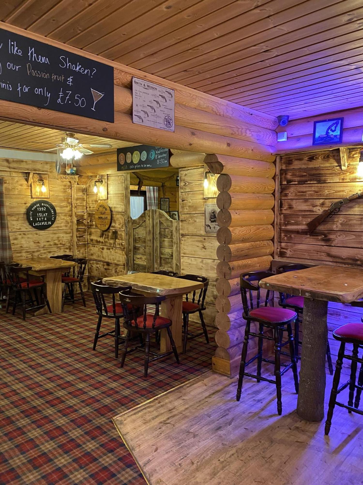 Angie'S Haven, Superb 2 Bedroom Lodge With Hot Tub - Sleeps 6 - Felmoor Park Morpeth Exterior photo